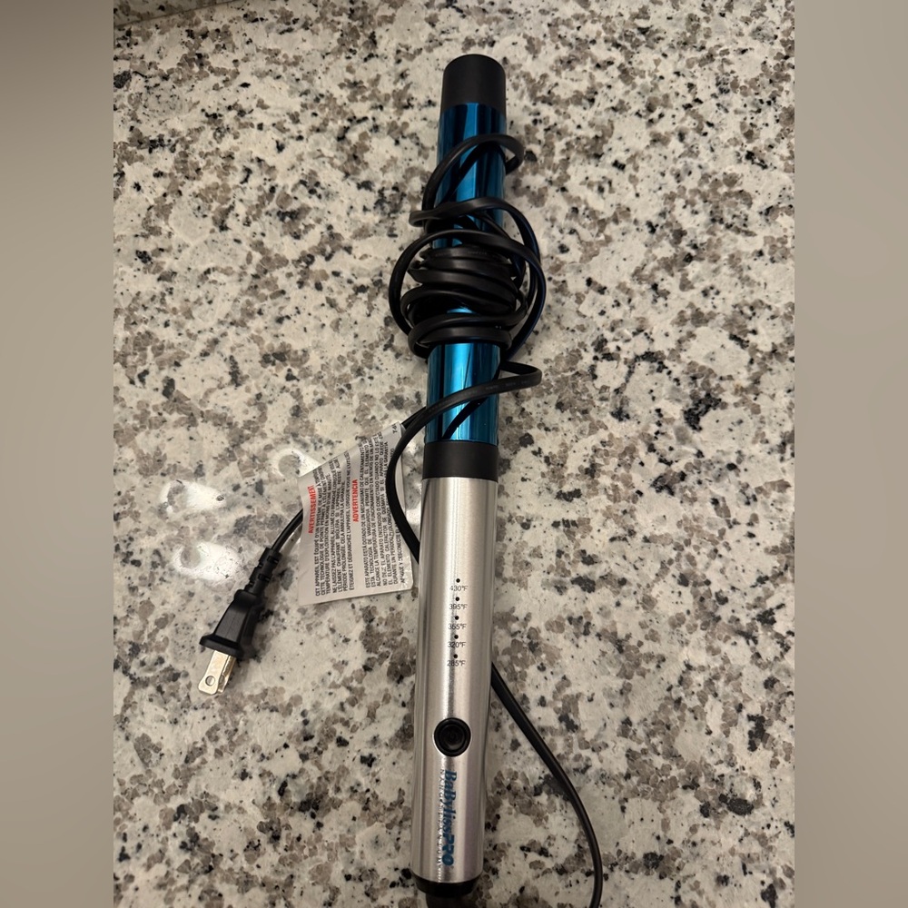 Blue and Silver Curling Wand